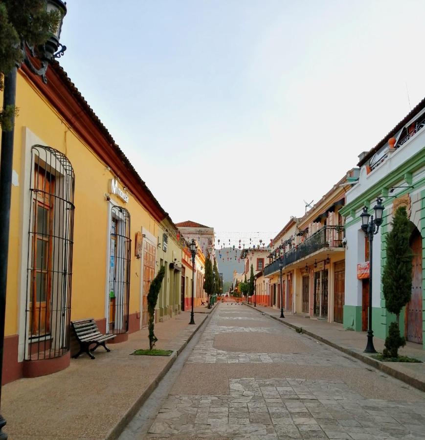 Hotel Amayal San Cristóbal de Las Casas Extérieur photo